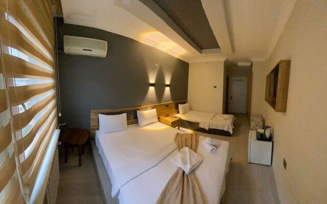 Deta Port Hotel