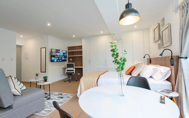 ALU Apartments - Miraflores f/Doubletree Hilton c/AC Wifi+60M