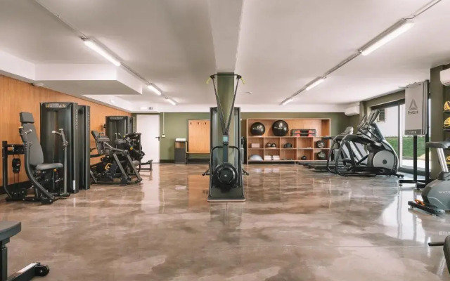 Hotel BFRESH - Pool - Fitness - Padel - By Oporto Collection - Private Parking