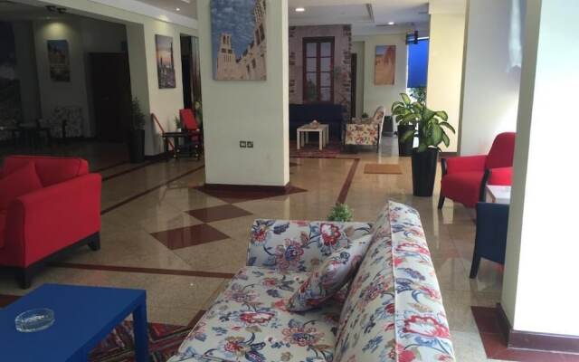Royal Residence Hotel
