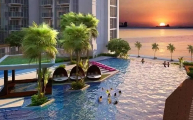 Bayshore Luxe by Prime