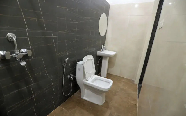 Shree Krishna Inn