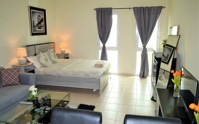 Elegant Studio for rent in Discovery Gardens - GHA