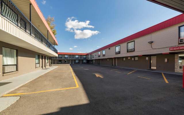 Medicine Hat Suites