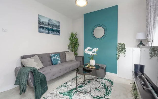 Rochester Retreat - Charming 3 Bedroom House