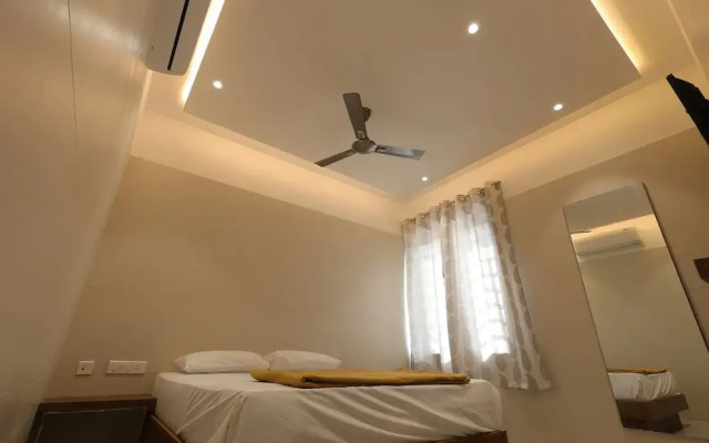 Vivaaha Mahal