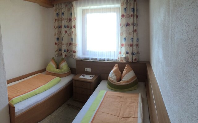 Apart Krone