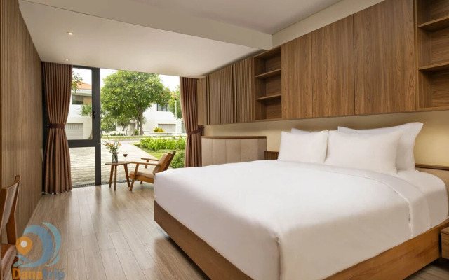 Ocean Villa Danang Beach