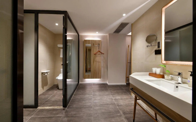 Hanting Youjia Hotel Chengdu Shuhan Road East Metro Station