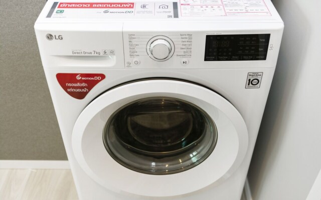 Key Sathorn-Chareanrad By Favstay