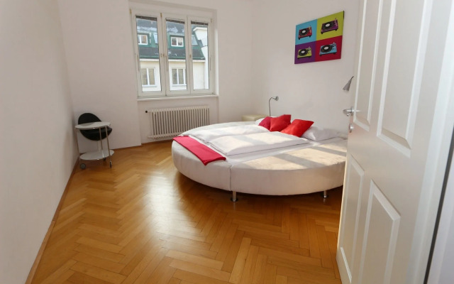 PuzzleHotel - Apartments Zentrum I