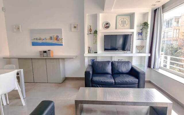 Rupin Pastel in Tel Aviv-yafo