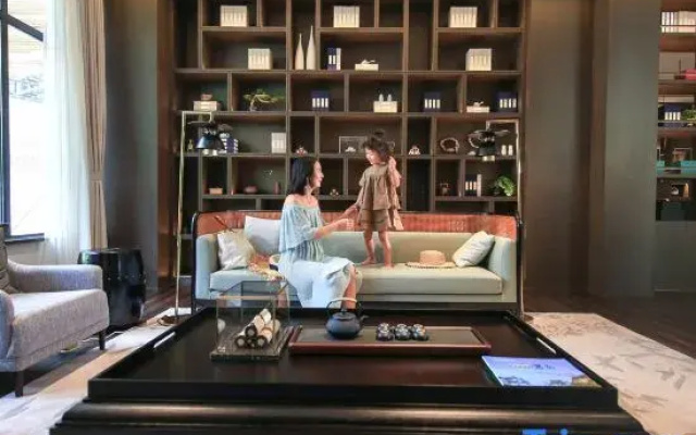 Yunshang Huaxi Holiday Hotel