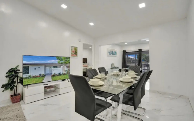 The Lake House in Fort Lauderdale