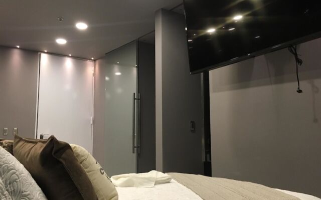 Hotel Paris Luxury Suites