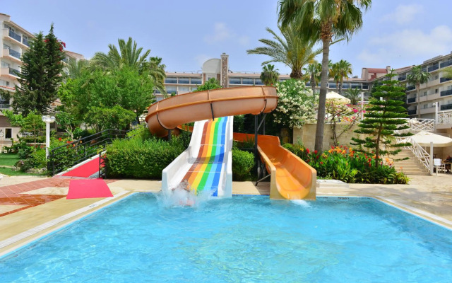 Seaden Corolla Hotel