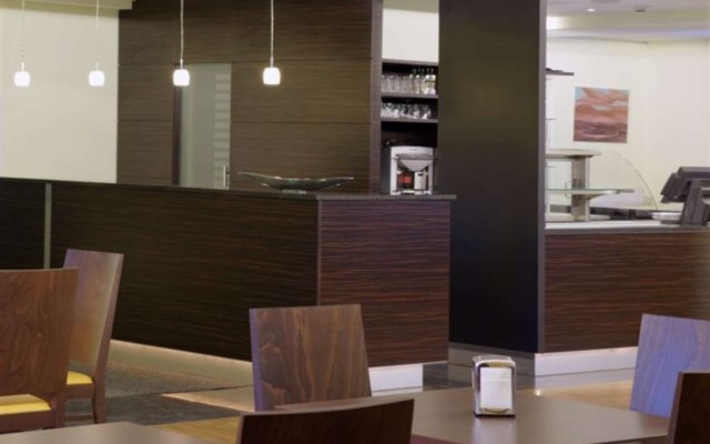 Hotel Central Regensburg Citycentre, Sure Hotel Collection