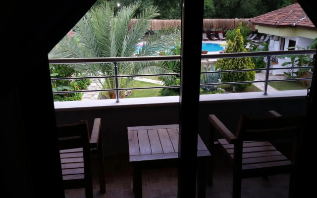 Hotel Riverside
