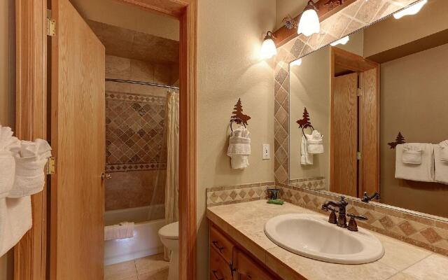 Cinnamon Ridge III 2Br Condo by RedAwning
