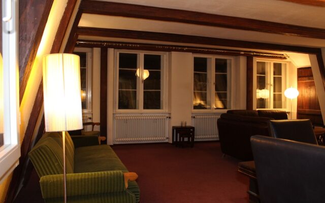 Royal Residence