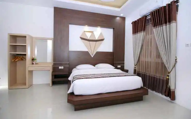 Cahaya Berlian Hotel