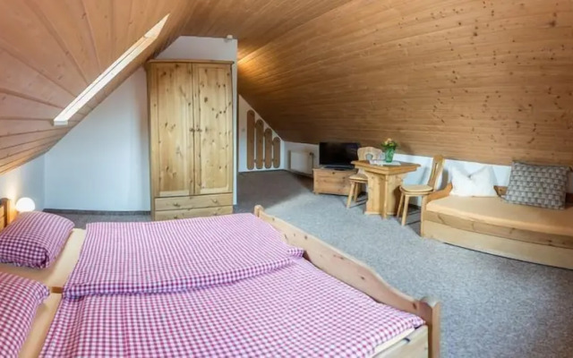 Pension & Gaststätte Am Roten Hammer