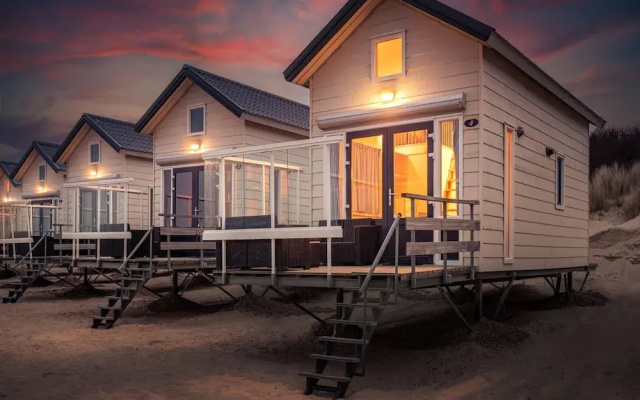 Peaceful Retreat Near Zeeland Beach