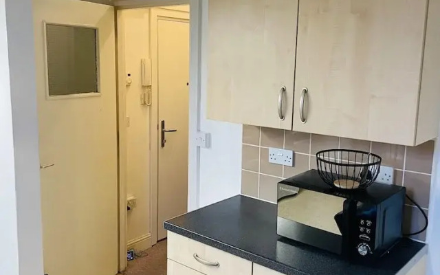 Bustling Western Apartment