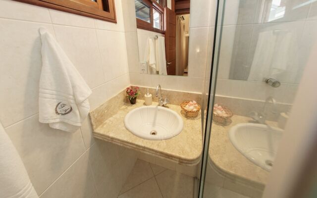 Mangata Suítes Ponta Negra