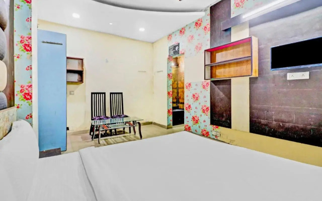 Oyo Flagship 67387 Karnal Royal