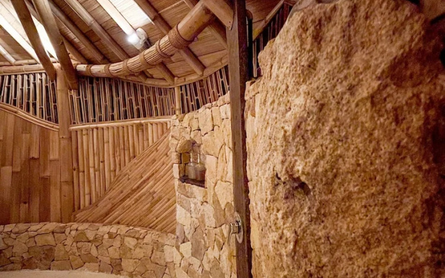Kalma Bamboo Eco Lodge – Spa – Kuta