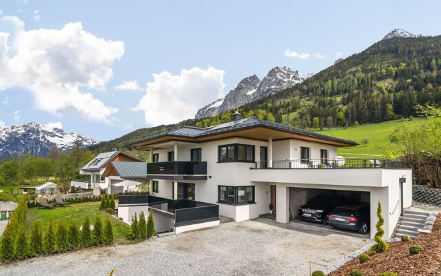 Peaceful Apartment in Pfarrwerfen with Terrace