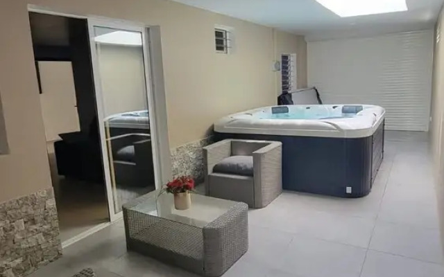 Complex Relax