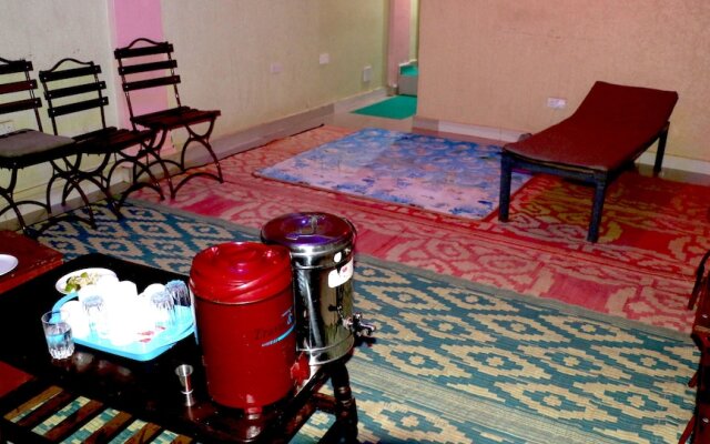 Sawan Hotel