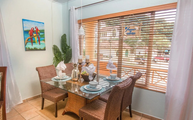 Gecko Getaway in West Bay - Condo #10