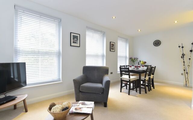 Liverpool Street City Apartments