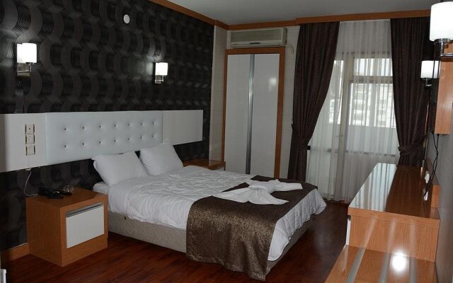 Bulut Hotel