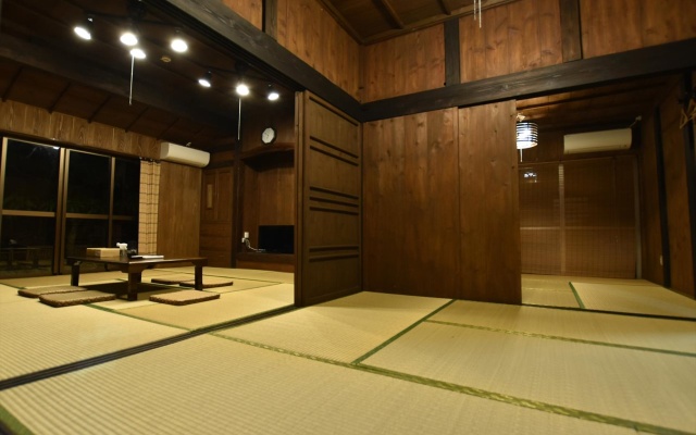 Ryukyukominka Shinasaki – Guest Rooms – Motobu