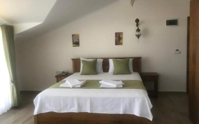 Infinity Ruby Hotel