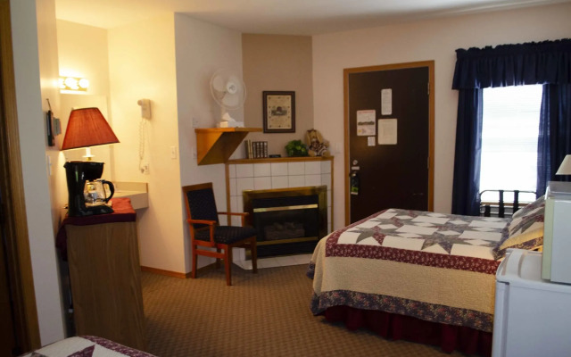 Crandell Mountain Lodge