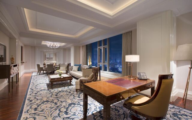 Sheraton Grand Wuhan Hankou Hotel