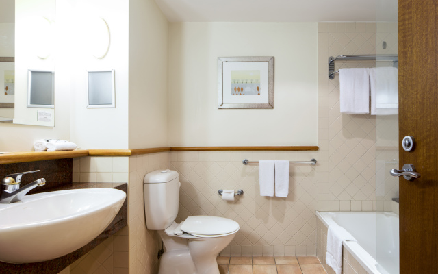 Mercure Gold Coast Resort