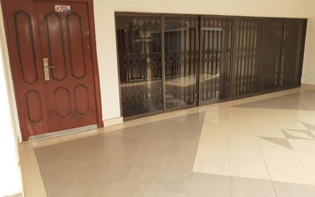 Impeccable 2-bed Apartment in Kumasi Ashanti