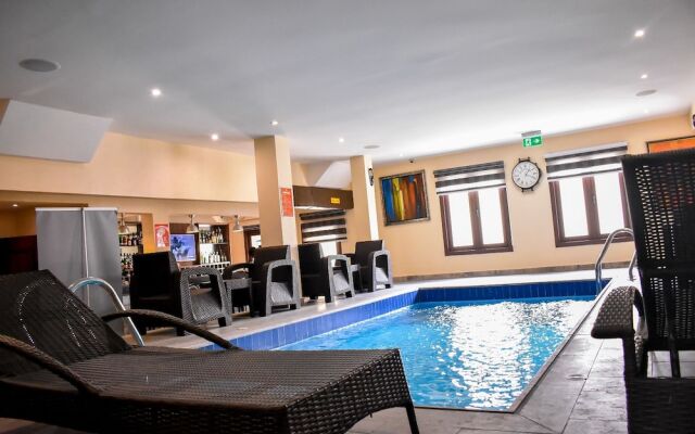 Sun Heaven Hotel & Resort V/I