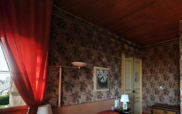 Relais Saint Roch Rest. La Petite Maison