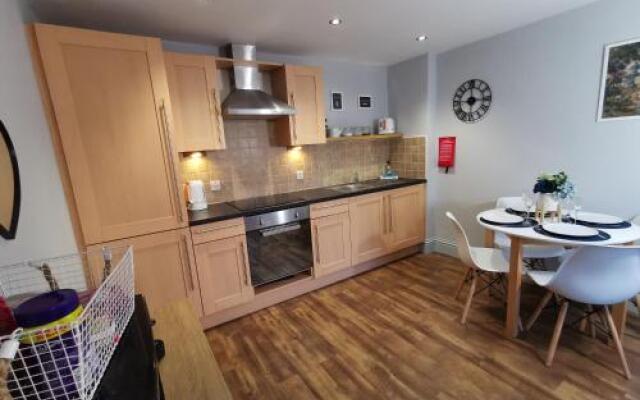 George Hudson Court Apartments