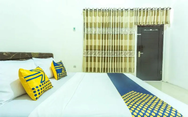 SPOT ON 1894 Khanida