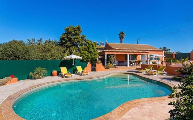 Carvoeiro for 4 by GalanteVasques