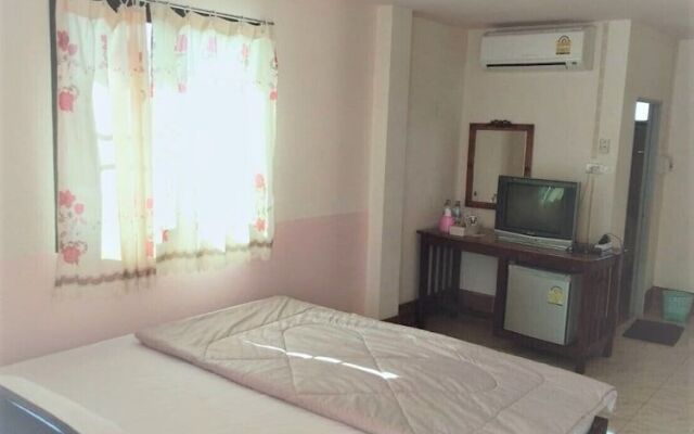 Santhong Rimkhong Hotel