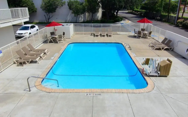 Motel 6 Corpus Christi, TX - Northwest